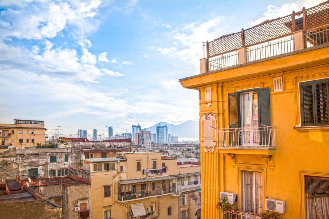 Ferdinando Arthouse Oversized Modern Apartment - By Gocce Team Napoli Dış mekan fotoğraf