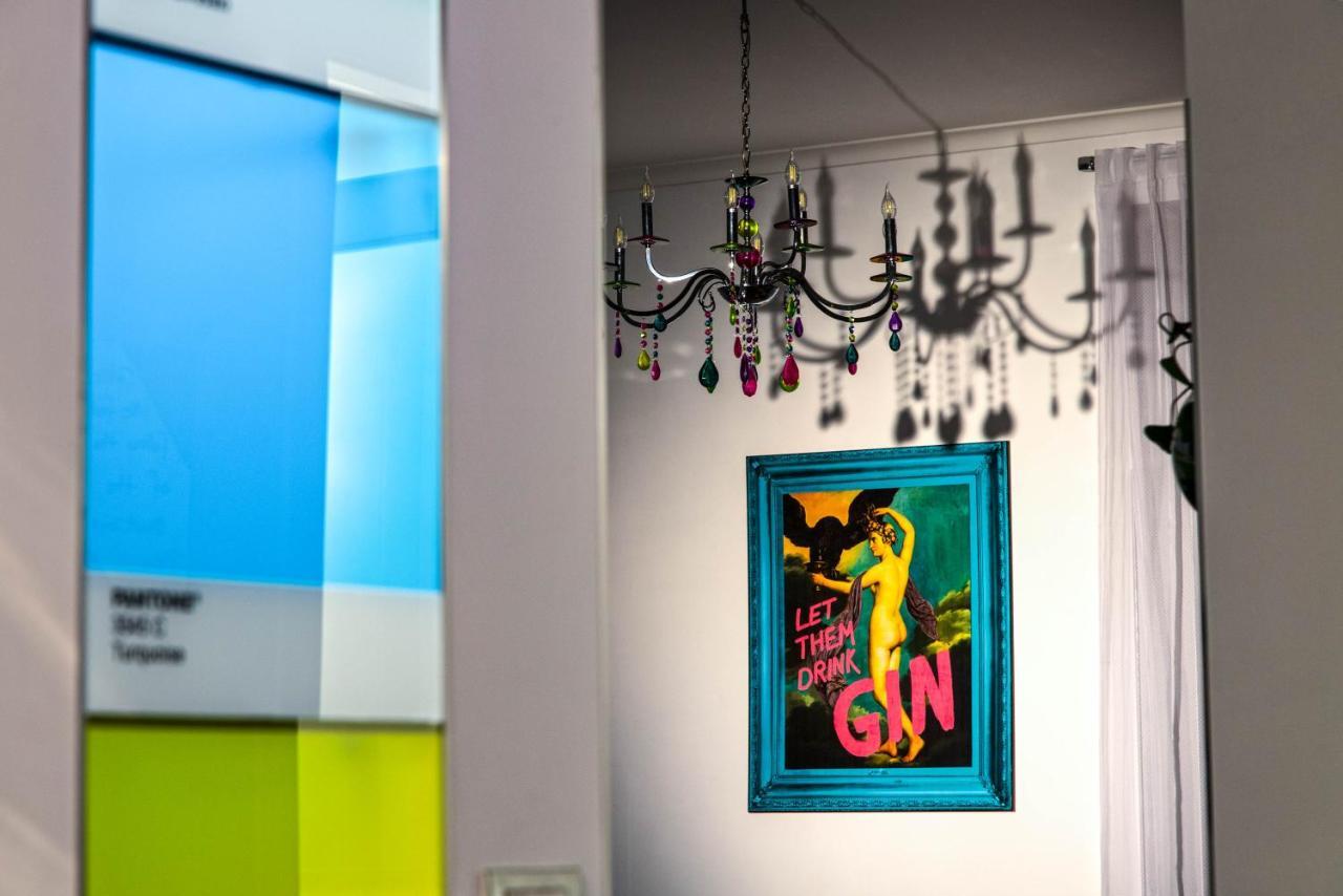 Ferdinando Arthouse Oversized Modern Apartment - By Gocce Team Napoli Dış mekan fotoğraf