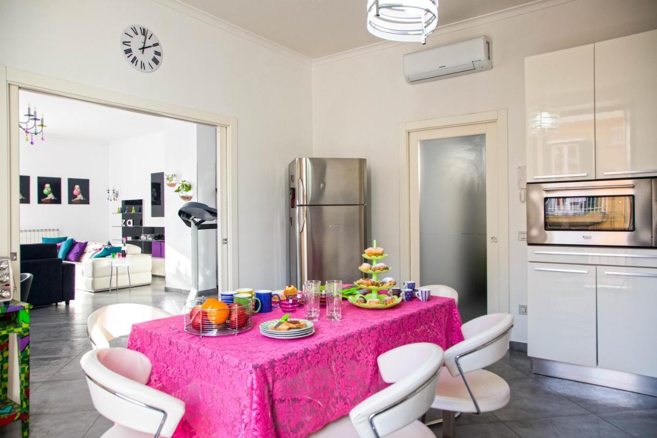 Ferdinando Arthouse Oversized Modern Apartment - By Gocce Team Napoli Dış mekan fotoğraf